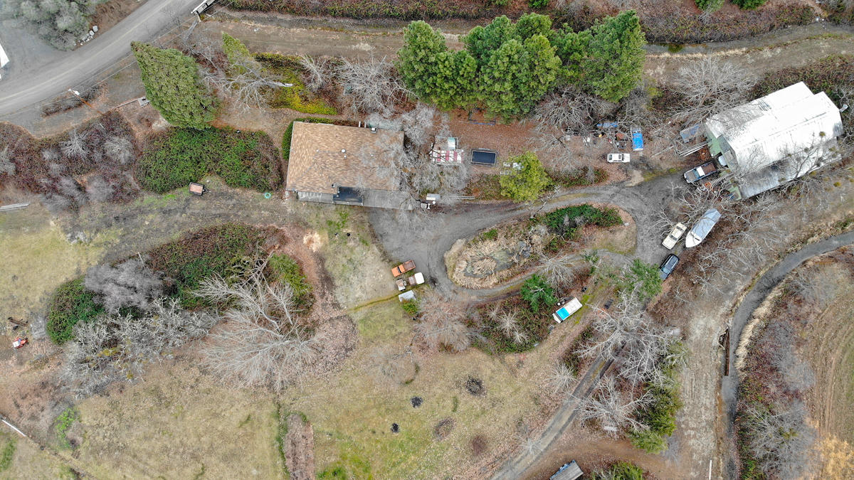 3600 North Foothill Road Medford, OR 97504 - Photo 27 of 31 27