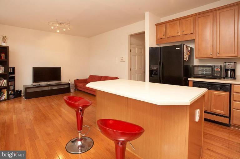 921 Highland Ridge Avenue Gaithersburg, MD 20878 - Photo 11 of 20 Kitchen #3