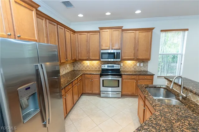 $4,000 | 10094 Mimosa Silk Drive, Fort Myers, FL 33913