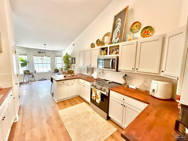 $325,000 | 5497 Tucker Circle, Pace, FL 32571