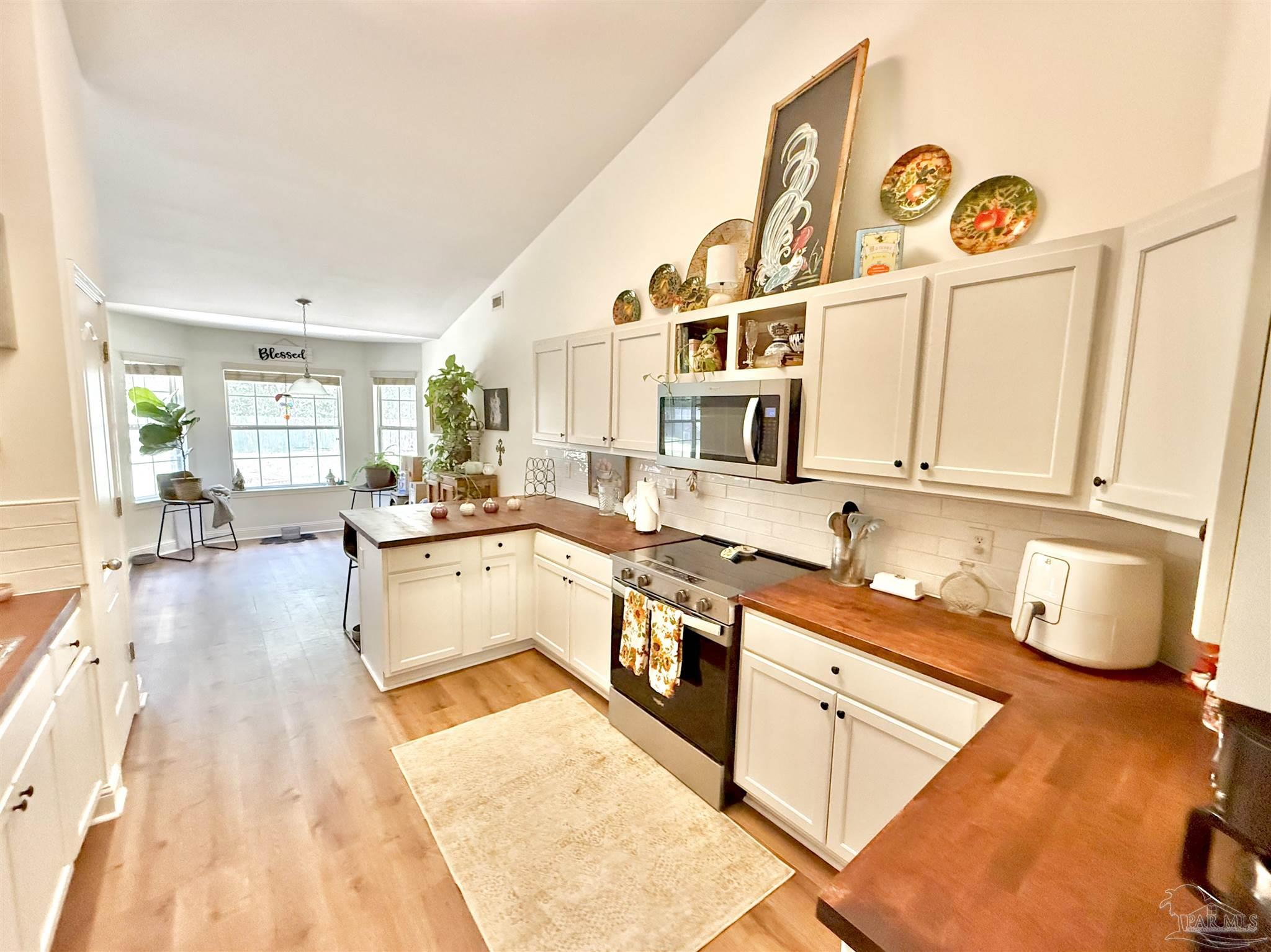 5497 Tucker Circle Pace, FL 32571 - Photo 9 of 35