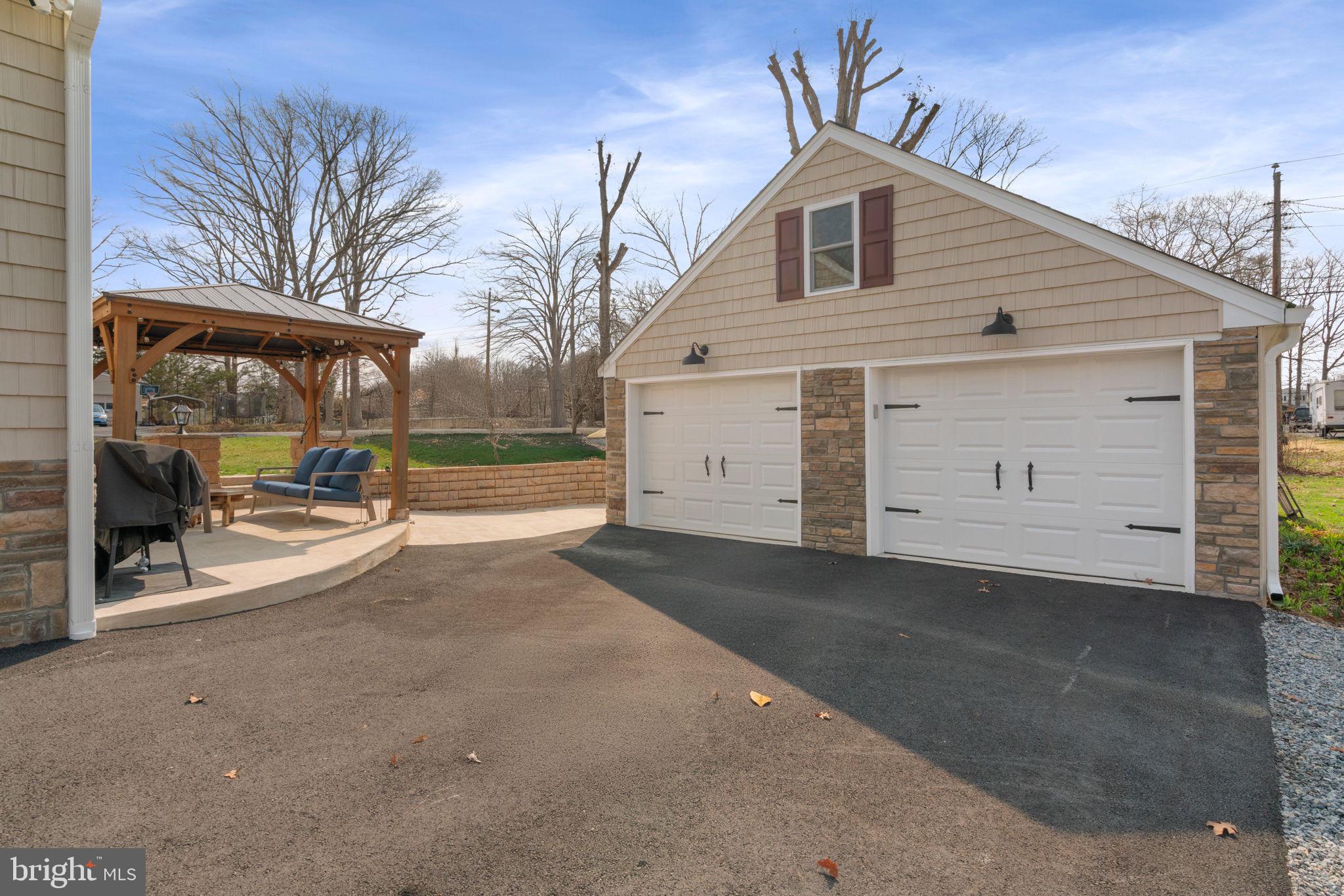 37 Pendleton Road Fredericksburg, VA 22405 - Photo 11 of 43 a view of a house with a outdoor space