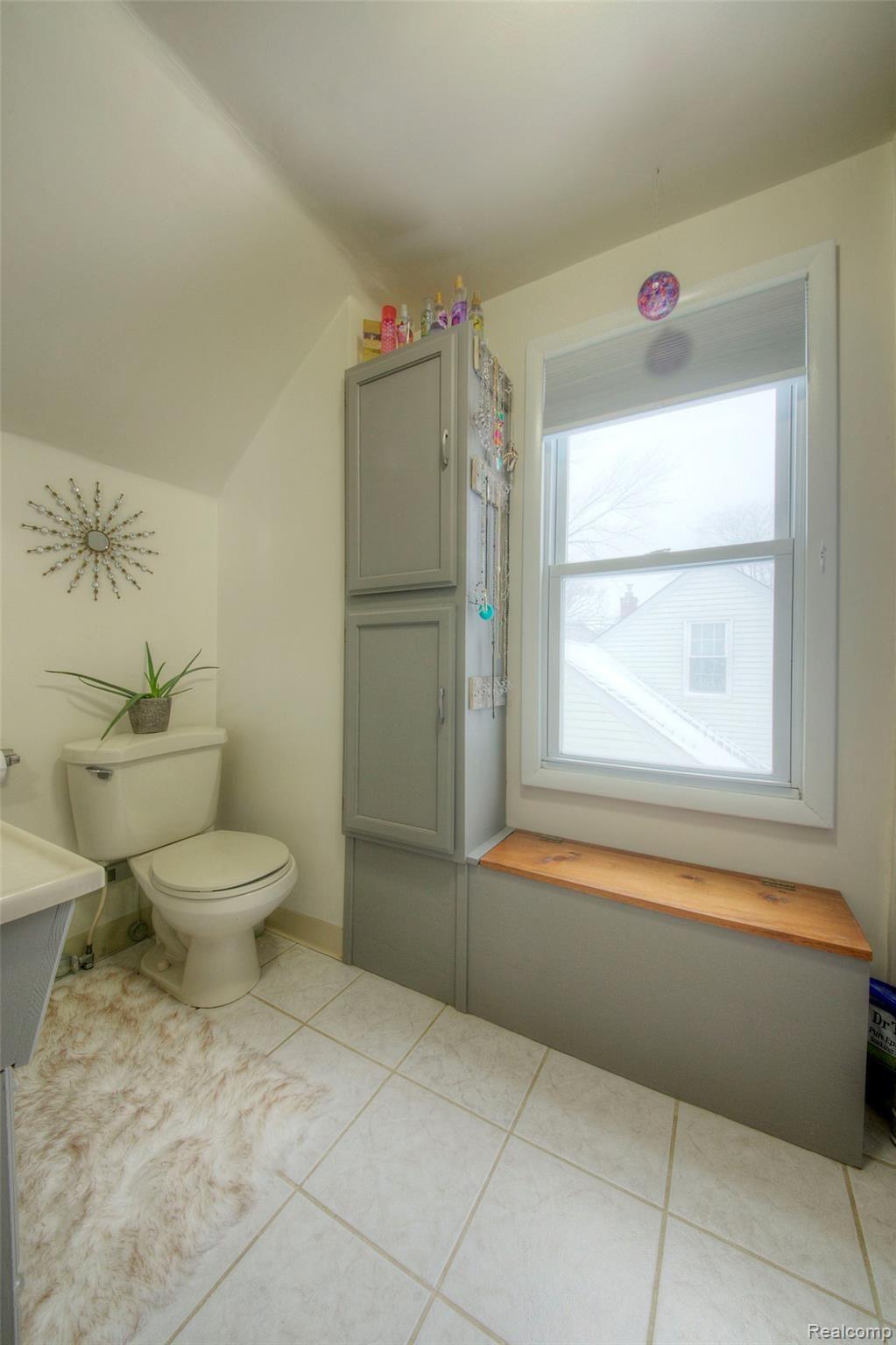 133 Riddle Street Howell, MI 48843 - Photo 34 of 53 930A9472_3_4.jpg