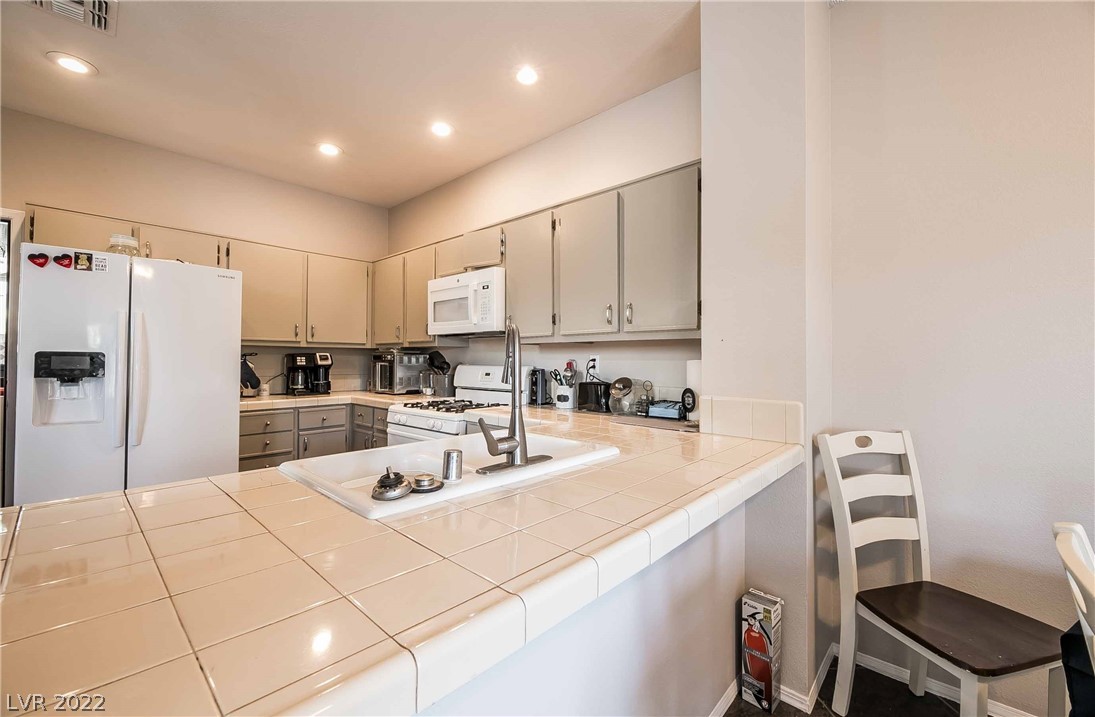504 Sutters Mill Road Henderson, NV 89014 - Photo 11 of 29