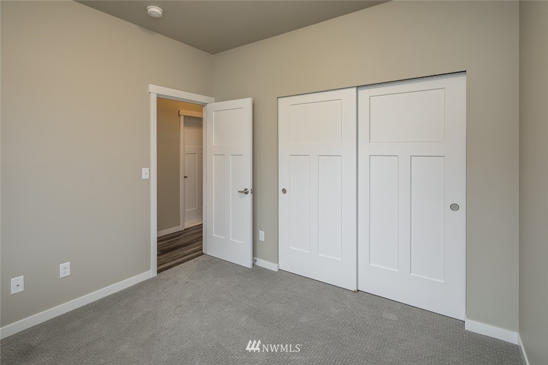 2078 Roxy Loop Ferndale, WA 98248 - Photo 18 of 33 Gallery Image 18