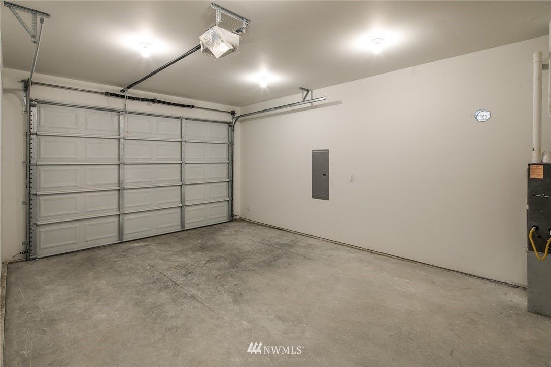 2078 Roxy Loop Ferndale, WA 98248 - Photo 24 of 33 Gallery Image 24