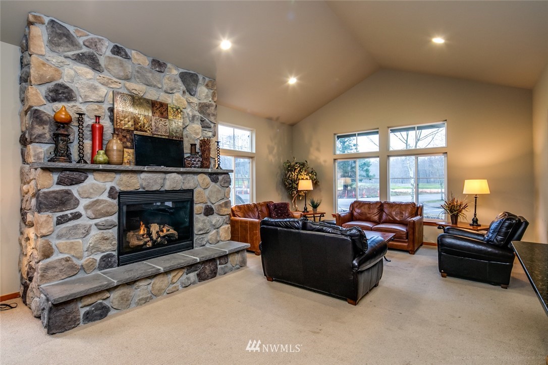 2078 Roxy Loop Ferndale, WA 98248 - Photo 29 of 33 Gallery Image 29