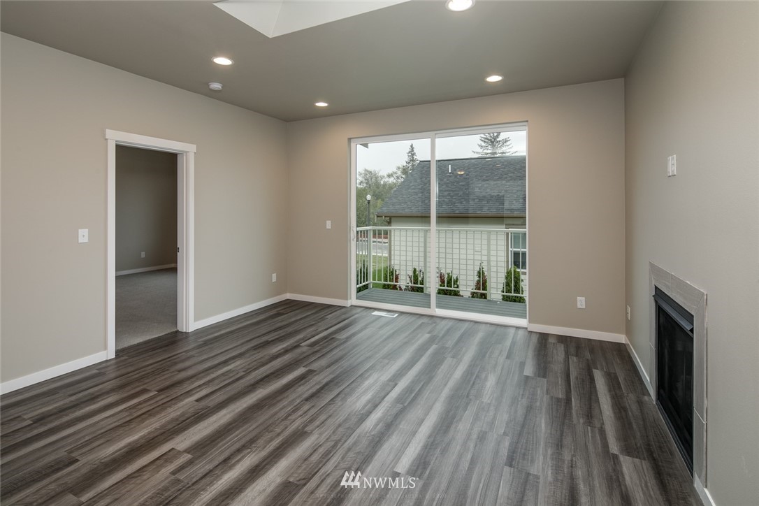2078 Roxy Loop Ferndale, WA 98248 - Photo 4 of 33 Gallery Image 4