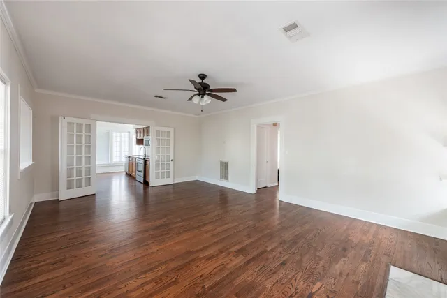 $2,500 | 608 Avondale Street, Houston, TX 77006