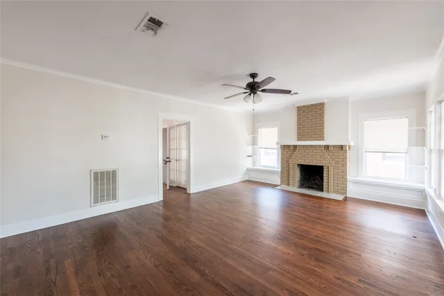 $2,500 | 608 Avondale Street, Houston, TX 77006