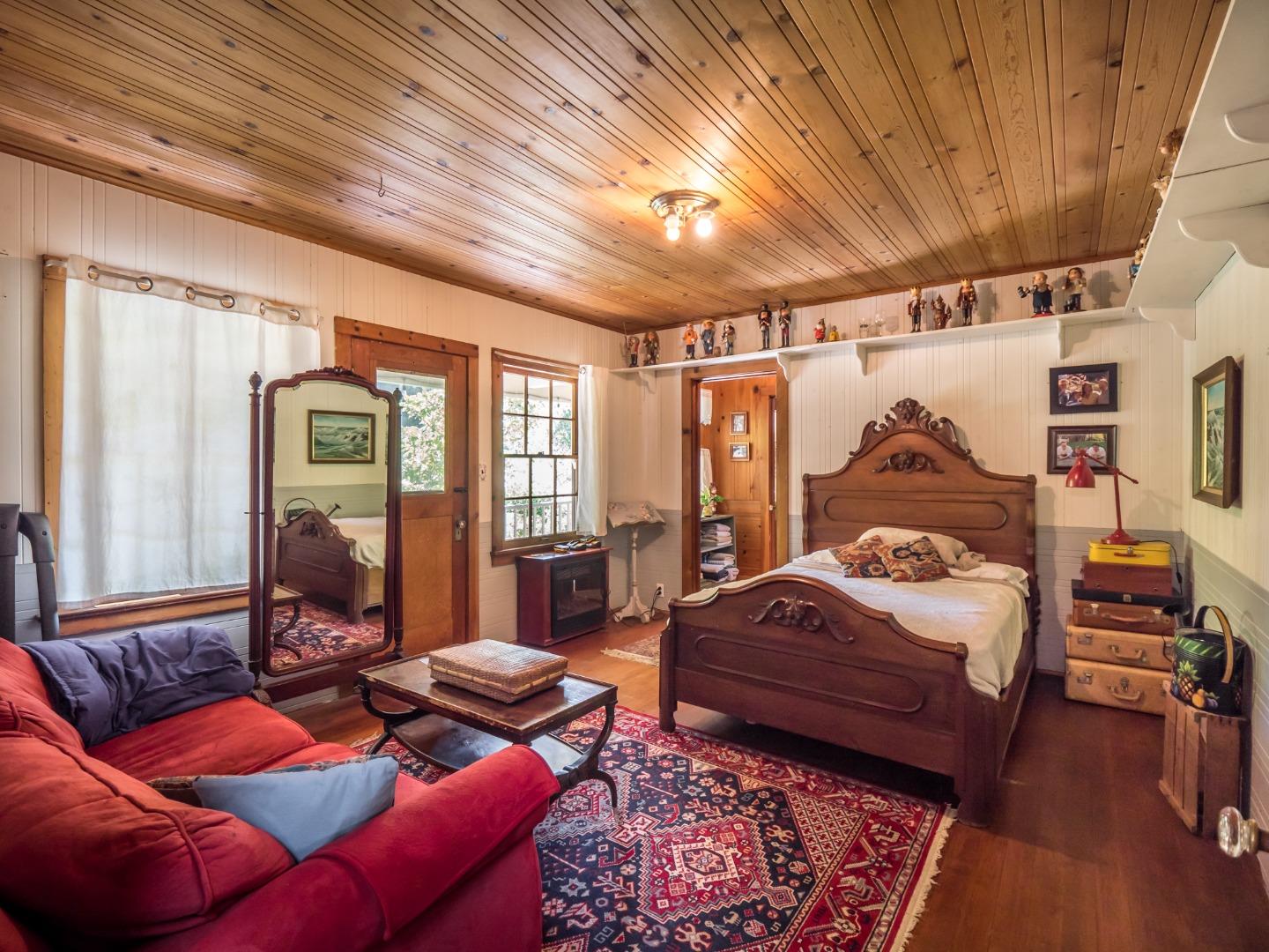 200 Keystone Way Santa Cruz, CA 95060 - Photo 7 of 74 Gallery Image 7