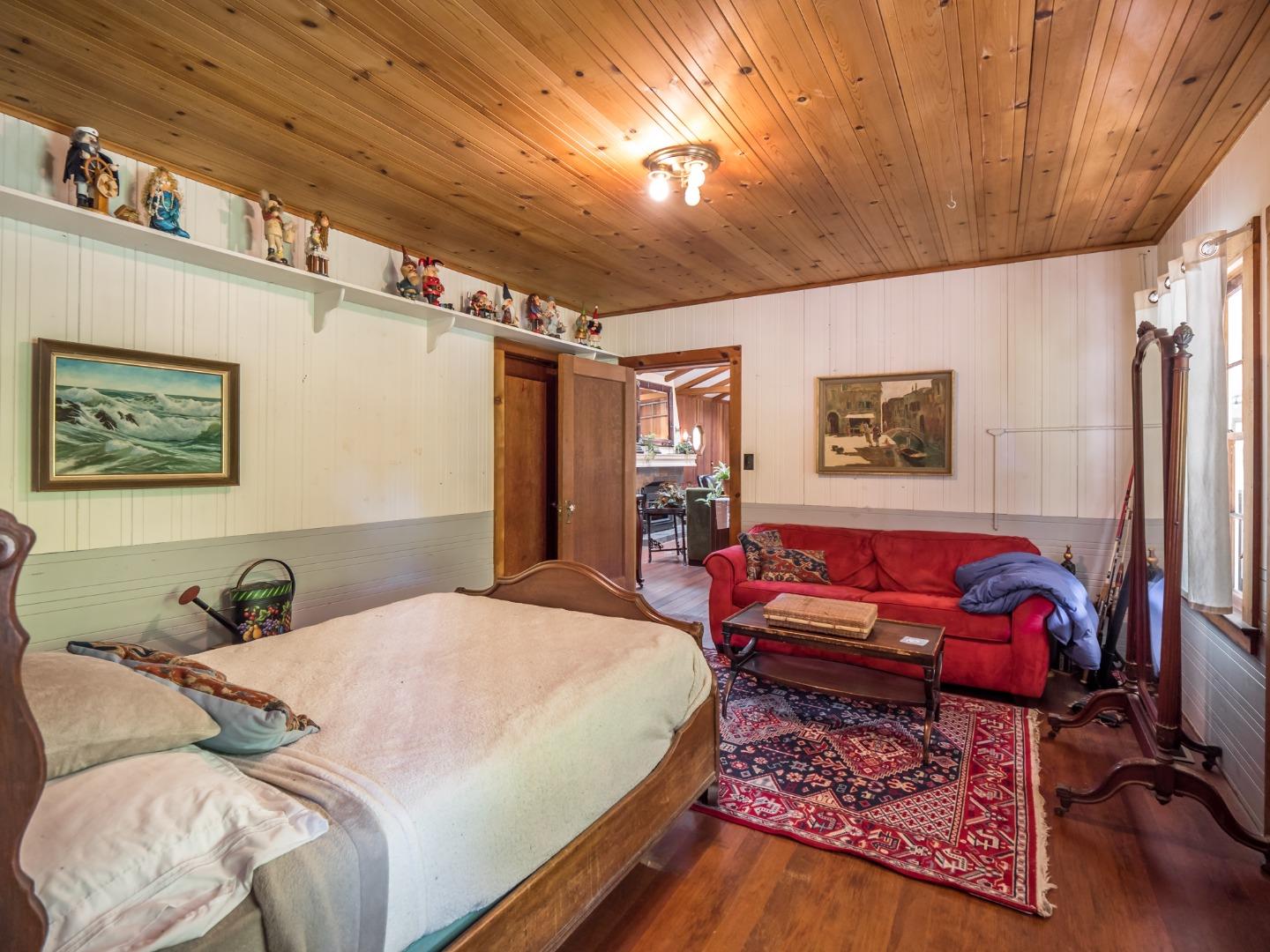 200 Keystone Way Santa Cruz, CA 95060 - Photo 8 of 74 Gallery Image 8