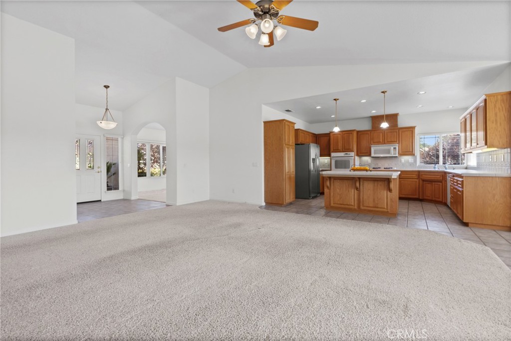 9336 Carmel Road Atascadero, CA 93422 - Photo 18 of 55 Family Room and Kitchen