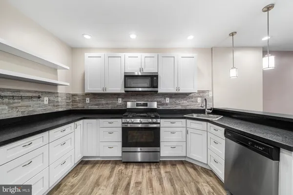 $380,000 | 743 South 52nd Street, Philadelphia, PA 19143