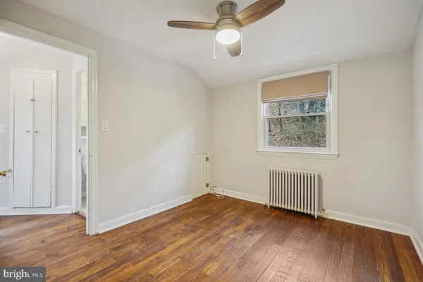 $3,300 | 3829 South Four Mile Run Drive, Arlington, VA 22204