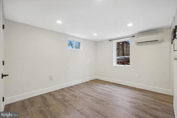 $3,300 | 3829 South Four Mile Run Drive, Arlington, VA 22204