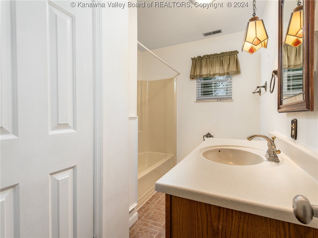 52 Balls Branch Road Culloden, WV 25510 - Photo 21 of 25 Gallery Image 21