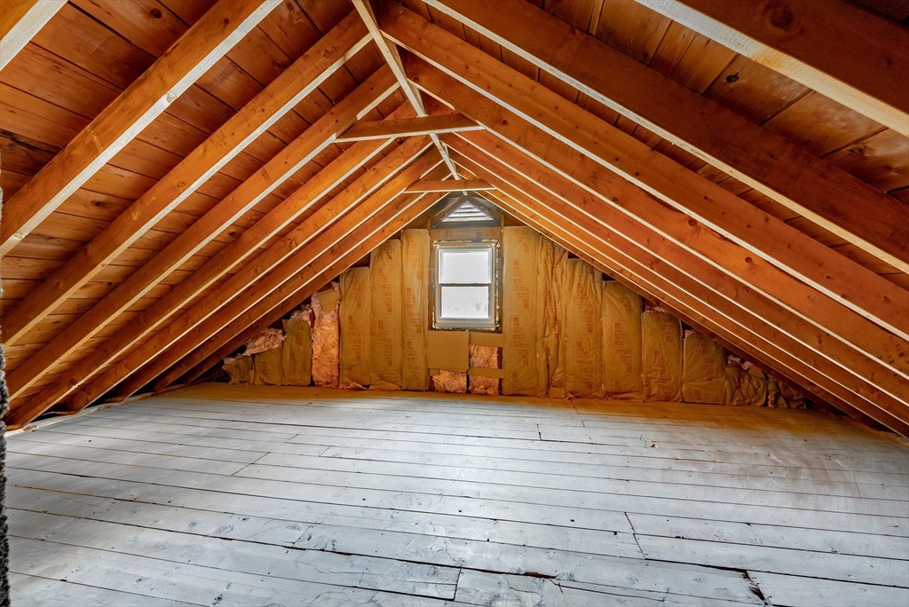 126 Lancaster Avenue West Springfield, MA 01089 - Photo 31 of 35