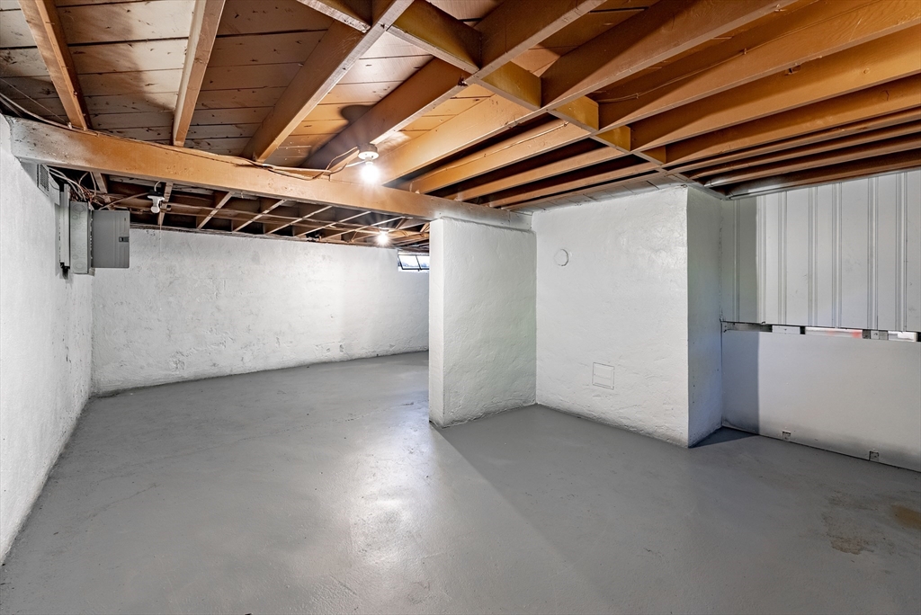 126 Lancaster Avenue West Springfield, MA 01089 - Photo 33 of 35 a view of empty room