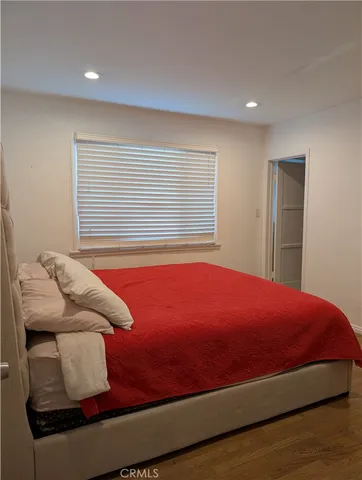 $1,299,000 | 300 West Hillsdale Street, Inglewood, CA 90302