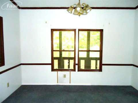 2833 South Elba Road Lapeer, MI 48446 - Photo 31 of 32 20375112-31.JPG