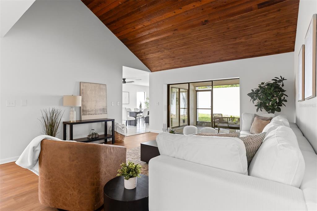 11508 Robles Del Rio Place Temple Terrace, FL 33617 - Photo 11 of 28