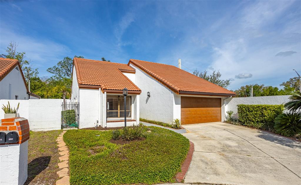 11508 Robles Del Rio Place Temple Terrace, FL 33617 - Photo 2 of 28