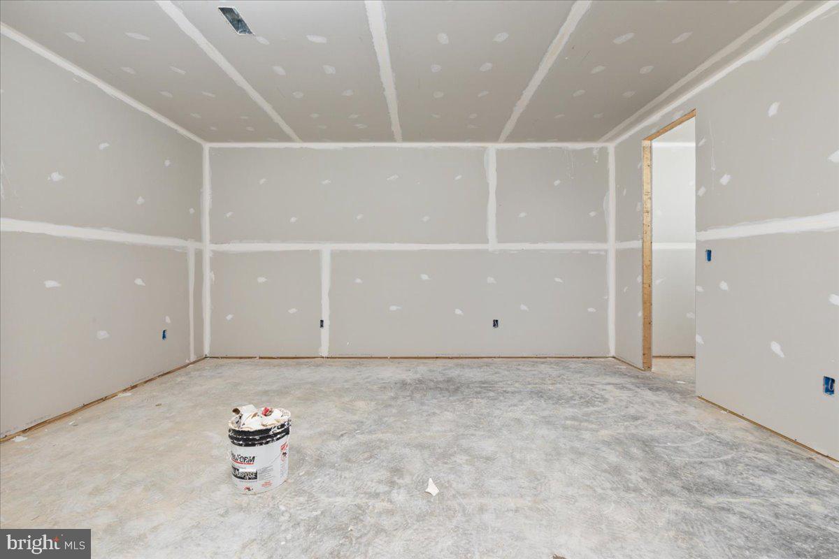 1346 Shipyard Road Shenandoah, VA 22849 - Photo 23 of 65