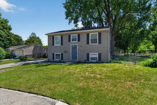 $209,900 | 1309 Penrod Court, Lansing, MI 48911
