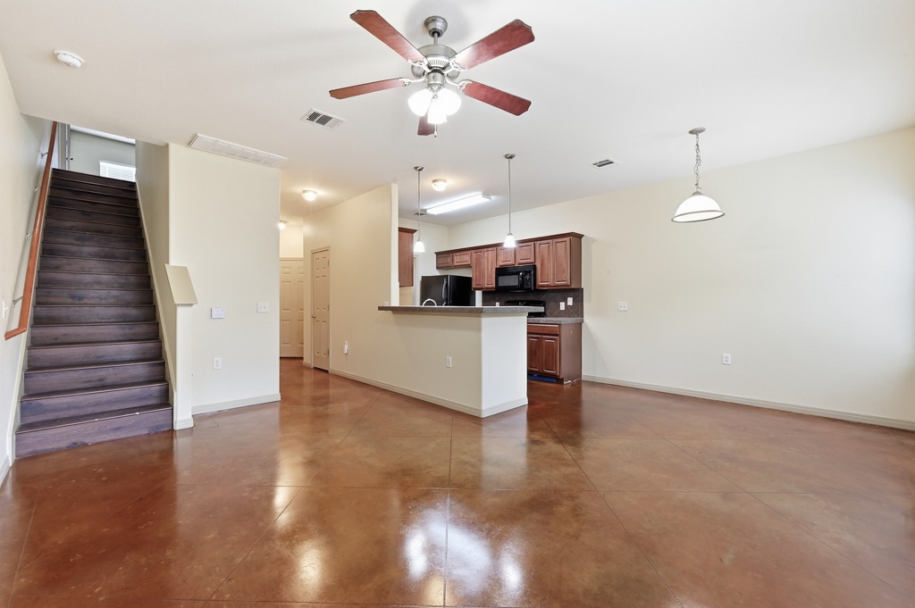 6015 Ponca Street, Unit A Austin, TX 78741 - Photo 10 of 28