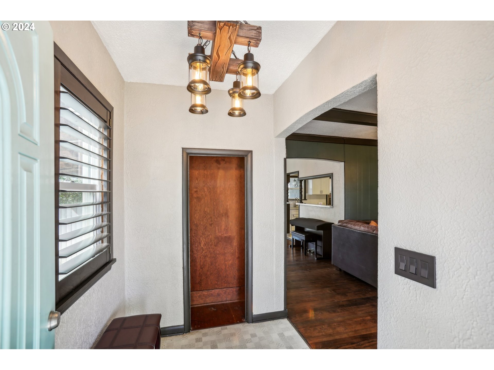 647 Oregon Way Longview, WA 98632 - Photo 18 of 32 Gallery Image 18