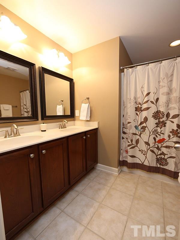 8007 Fanleaf Trail Raleigh, NC 27612 - Photo 14 of 22 Gallery Image 14