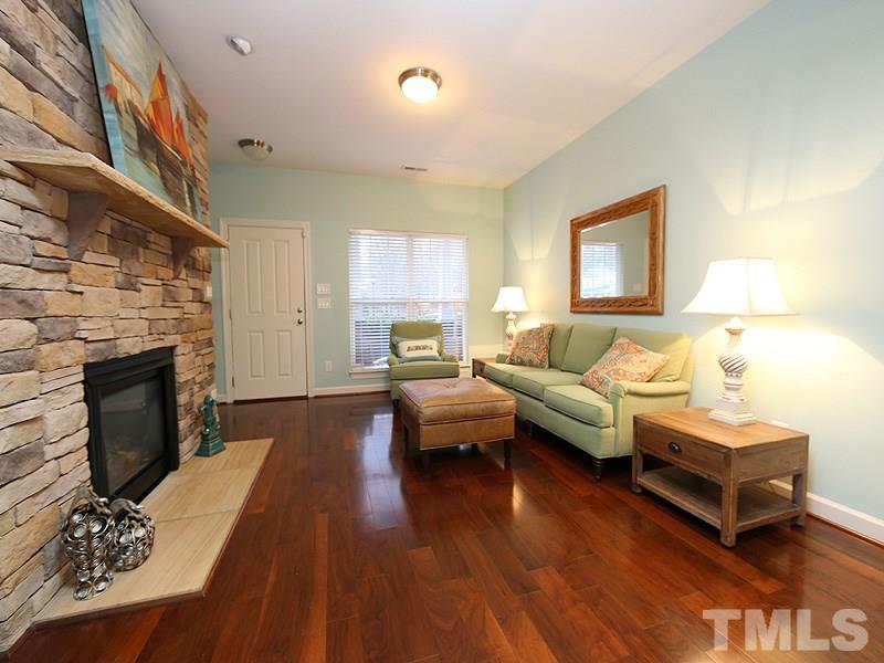 8007 Fanleaf Trail Raleigh, NC 27612 - Photo 4 of 22 Gallery Image 4