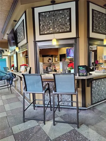 $220,500 | 12521 Floridays Resort Drive, Unit 207F, Orlando, FL 32821