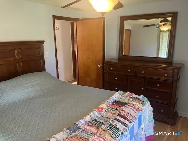 $279,900 | 9 Warriner Avenue, Enfield, CT 06082