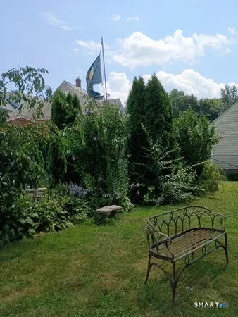 $279,900 | 9 Warriner Avenue, Enfield, CT 06082