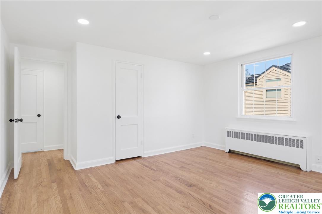 935 Buttonwood Street Emmaus, PA 18049 - Photo 22 of 34