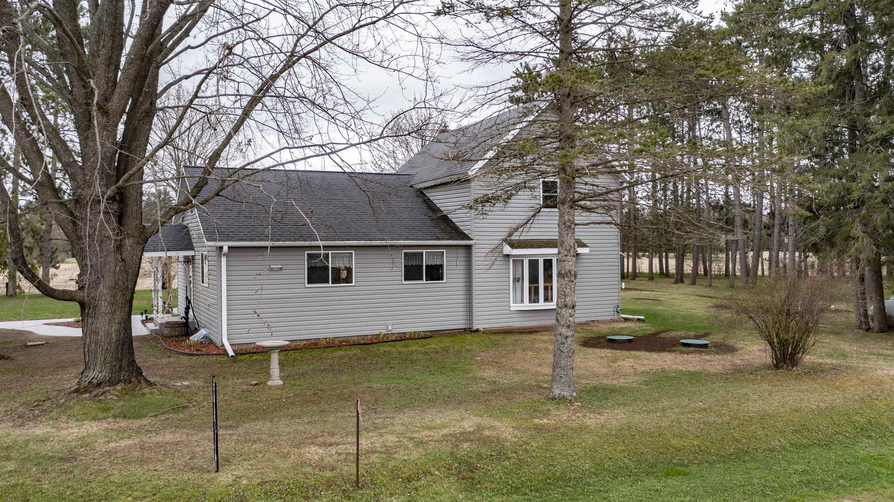E2927 County Rd GG Iola, WI 54945 - Photo 22 of 34
