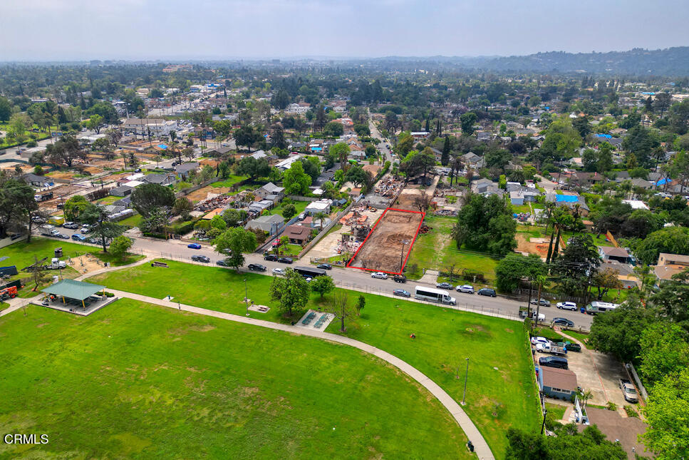114-116 Mountain View Street Altadena, CA 91001 - Photo 3 of 11 0101_line