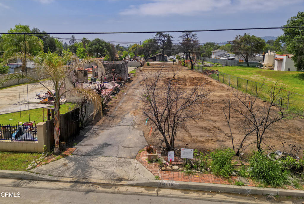114-116 Mountain View Street Altadena, CA 91001 - Photo 4 of 11 DJI_0196
