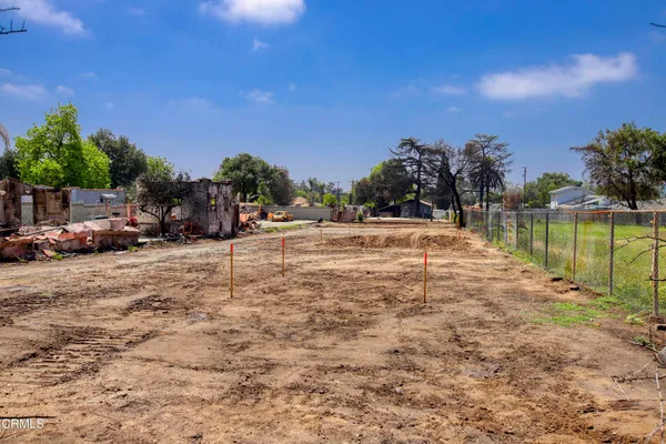 $995,000 | 114-116 Mountain View Street, Altadena, CA 91001