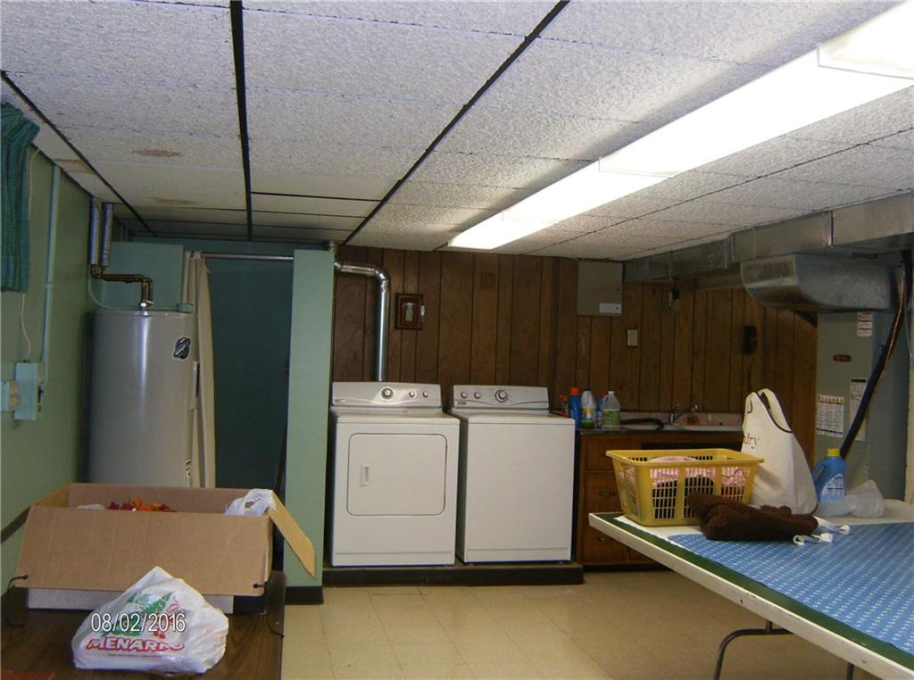 5824 Ridge Road Anderson, IN 46013 - Photo 12 of 22 Gallery Image 12