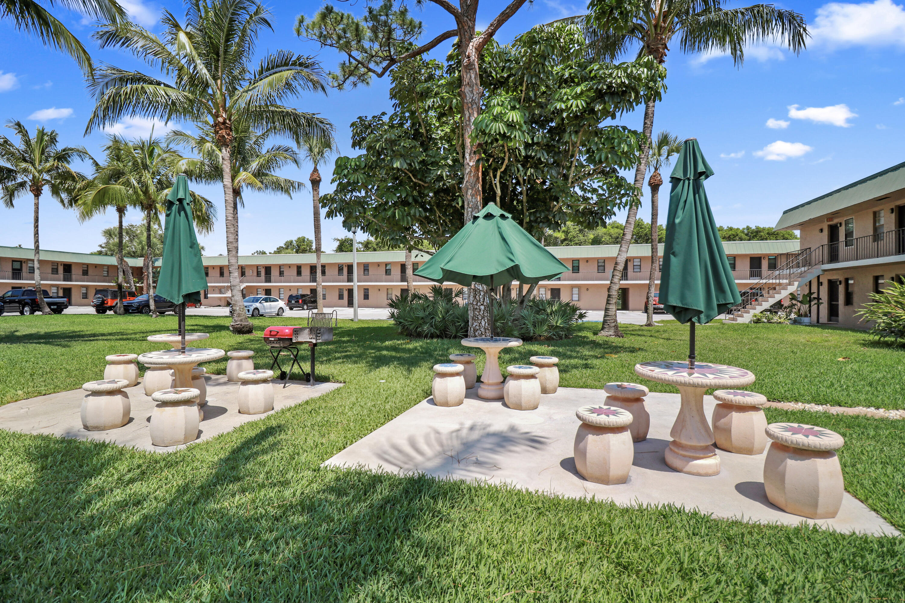 1041 Southeast Monterey Road, Unit 24 Stuart, FL 34994 - Photo 13 of 26 13-IMG_2552