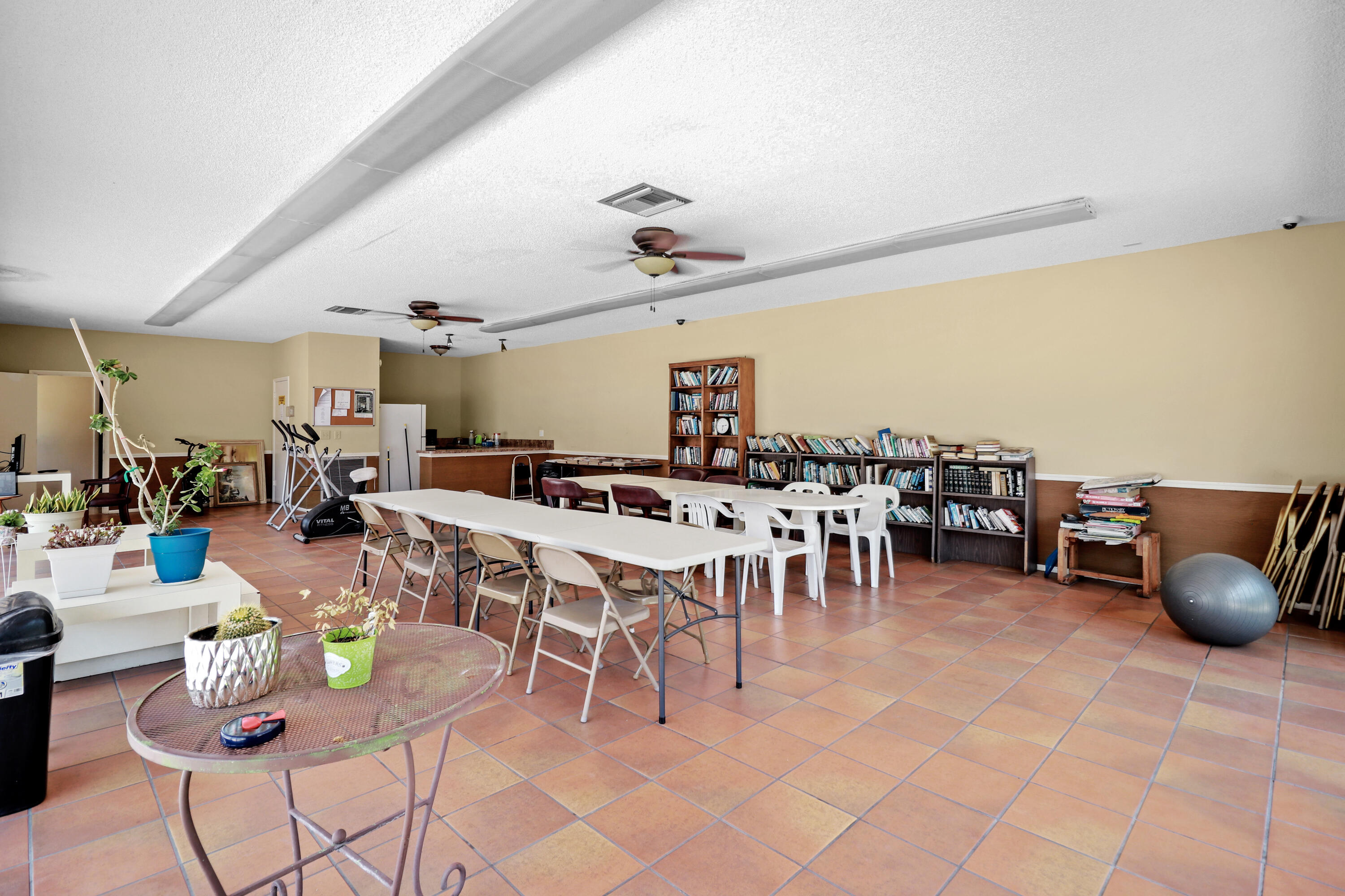 1041 Southeast Monterey Road, Unit 24 Stuart, FL 34994 - Photo 17 of 26 17-IMG_2566