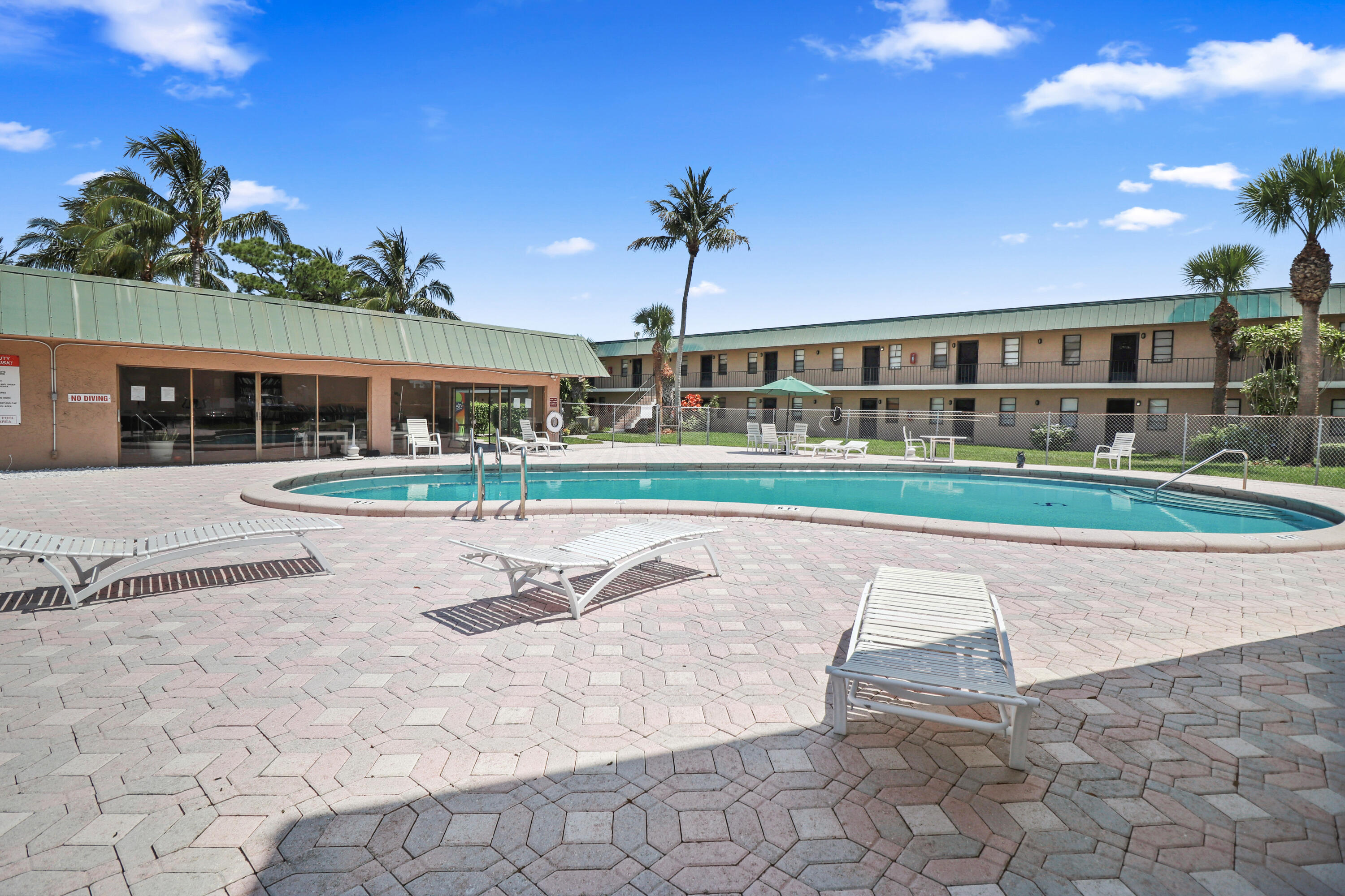 1041 Southeast Monterey Road, Unit 24 Stuart, FL 34994 - Photo 21 of 26 21-IMG_2577