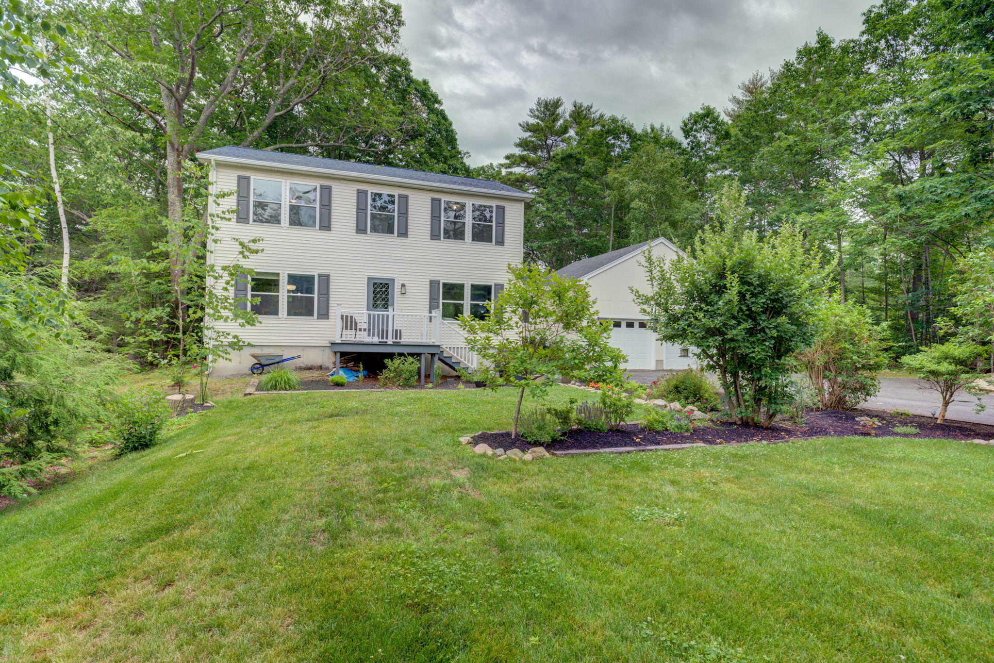 135 Josiah Norton Road Cape Neddick, ME 03902 - Photo 2 of 37 Front View