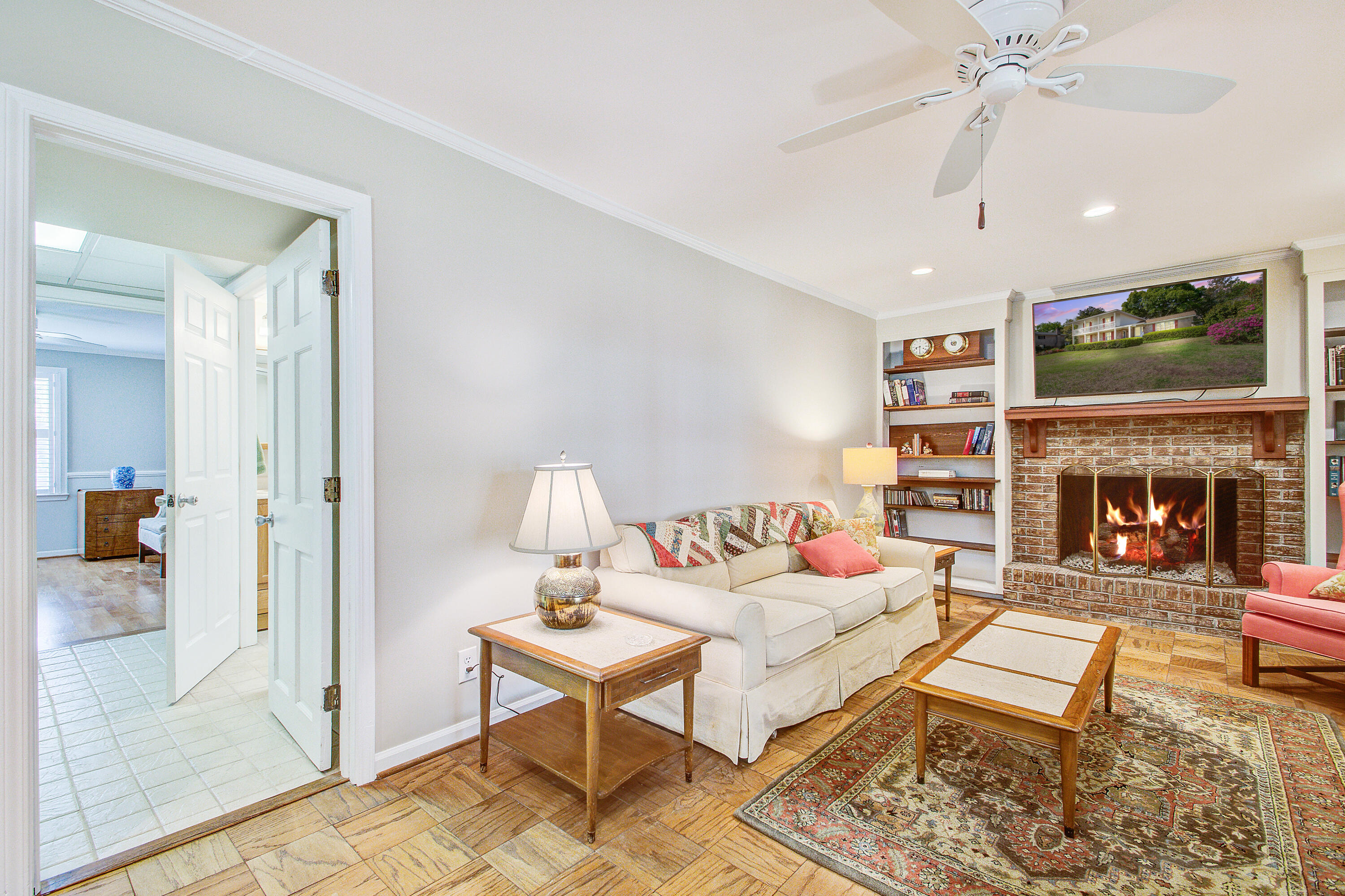 677 Pawley Road Mount Pleasant, SC 29464 - Photo 22 of 72 677 (20)