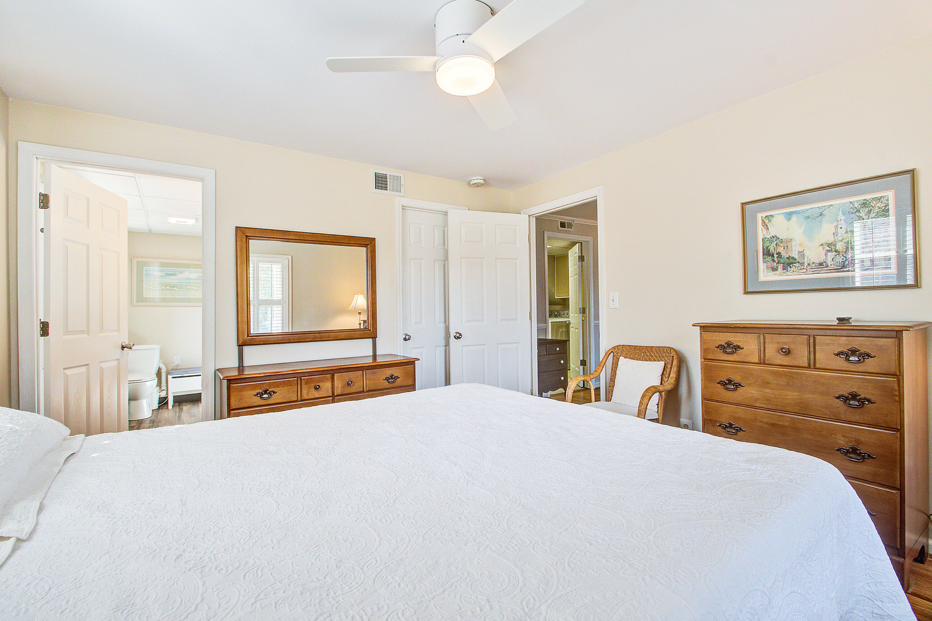 677 Pawley Road Mount Pleasant, SC 29464 - Photo 32 of 72 677 (30)