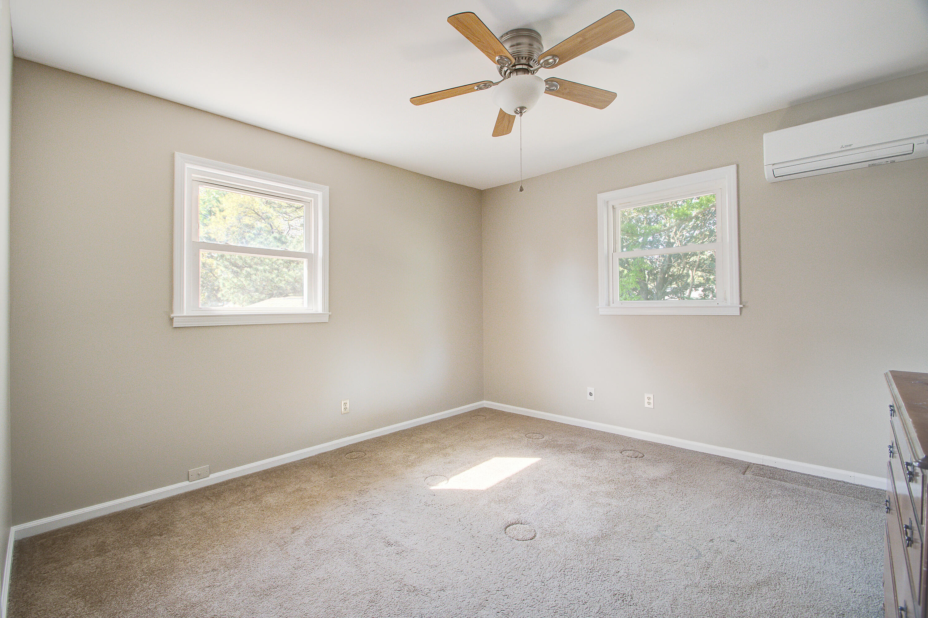 677 Pawley Road Mount Pleasant, SC 29464 - Photo 37 of 72 677 (35)