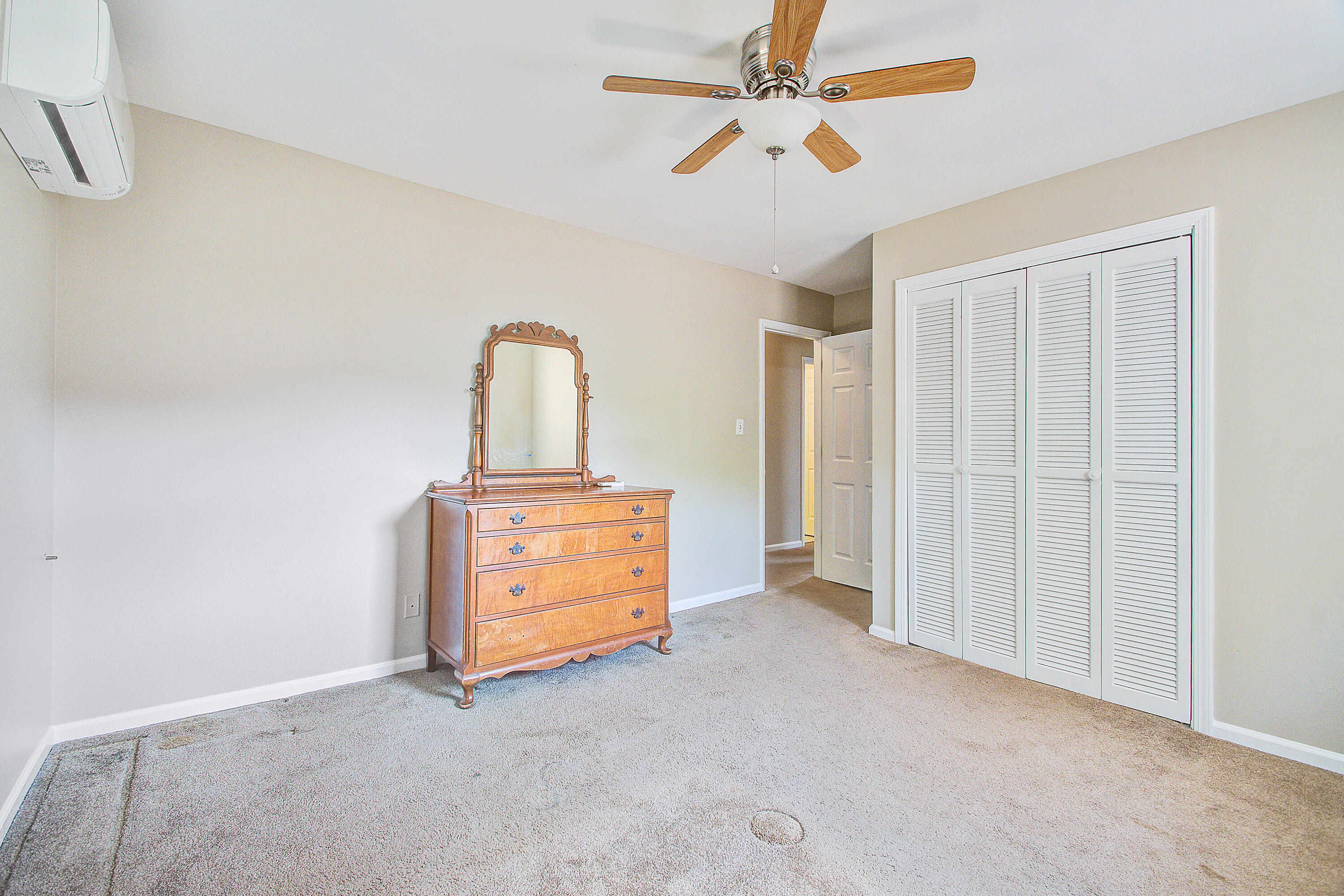 677 Pawley Road Mount Pleasant, SC 29464 - Photo 38 of 72 677 (36)